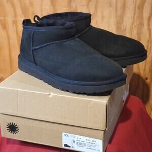 UGG Classic Ultra Mini Bootie Women's Size 9 Black Suede Shearling Loungewear